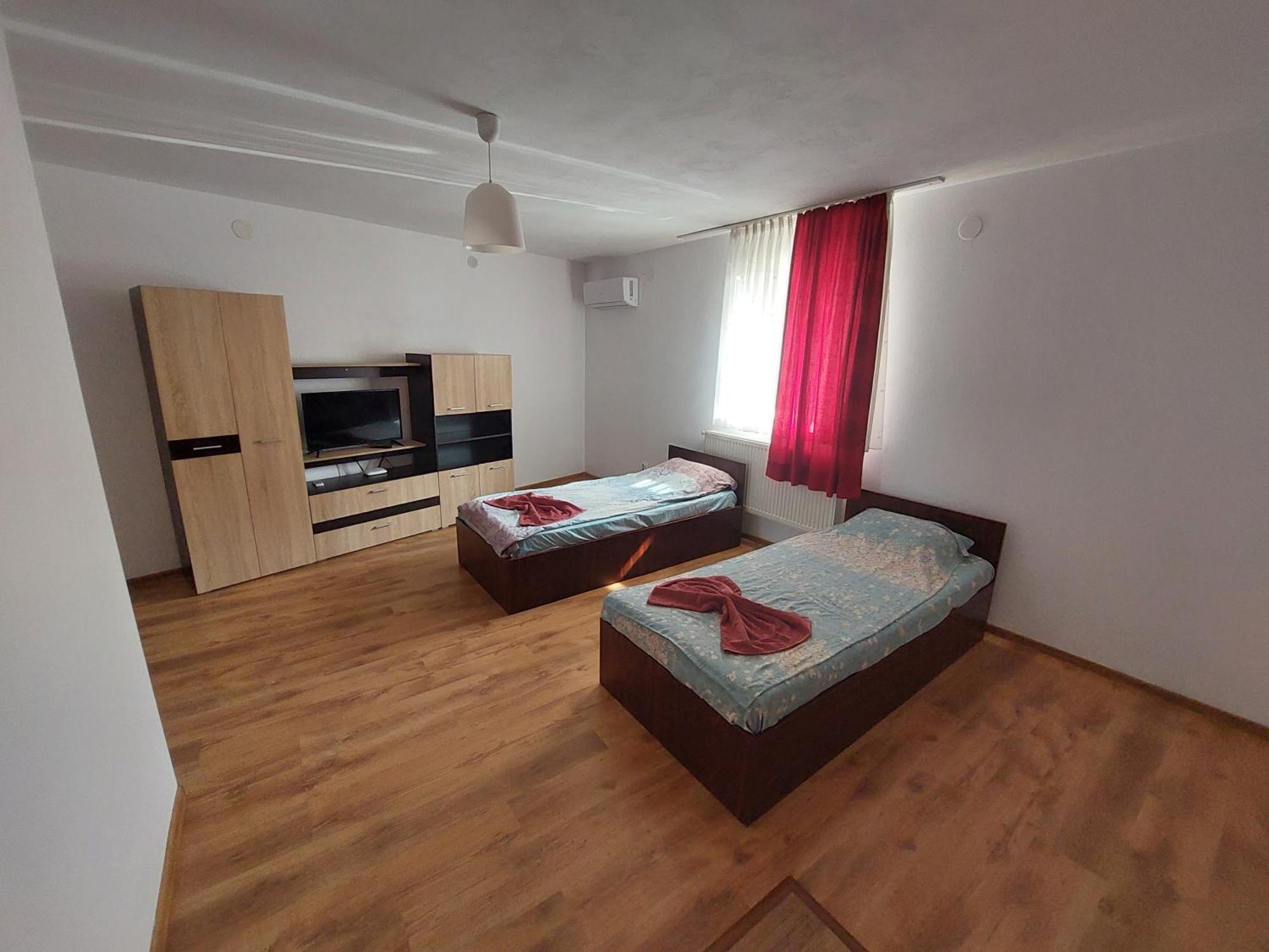 Varipatti House Slatina  Exterior photo